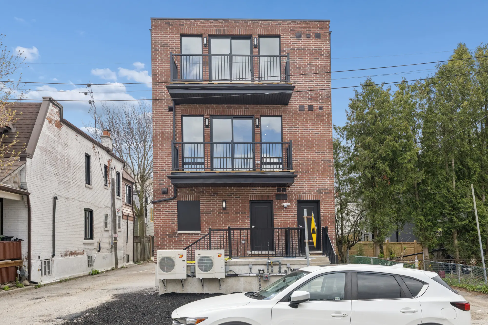 91 Barton Ave.