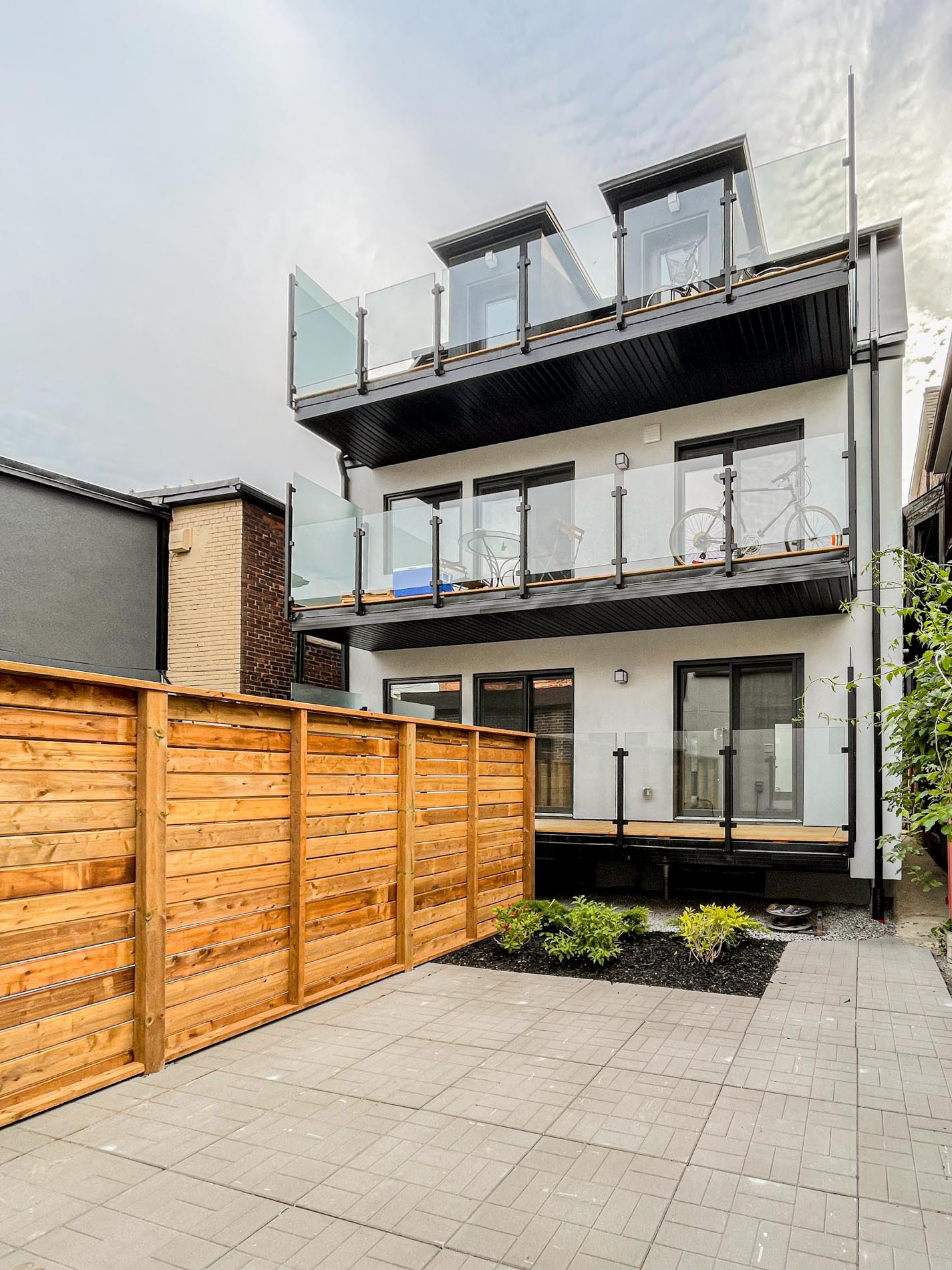 435 Grace Street — Toronto fourplex