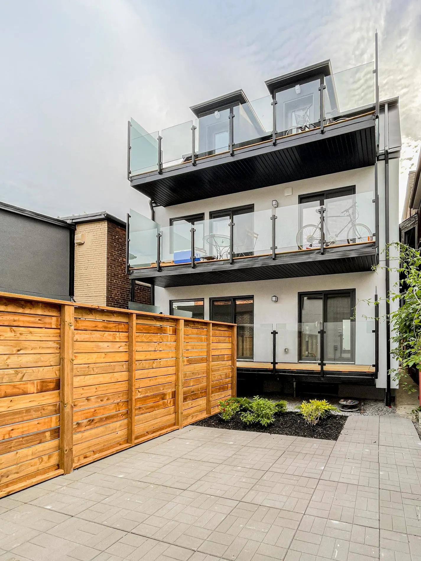 435 Grace Street — Toronto fourplex